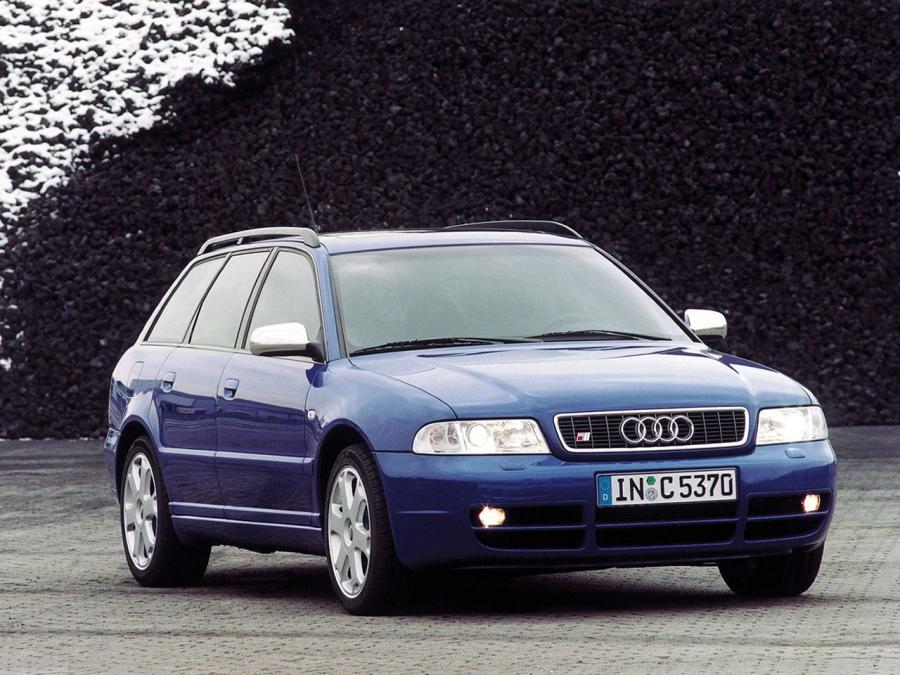  Audi S4 Avant (B5, 8D) 1997 года  (WW) (фото 1 из 13)